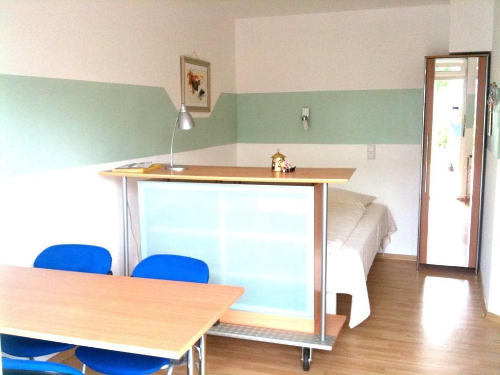 I-Motel Obertshausen Δωμάτιο φωτογραφία